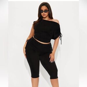 Fashion Nova Black matching set 🐾